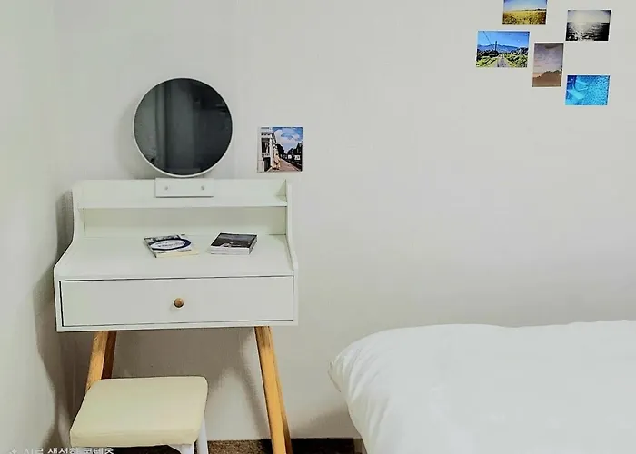 Pupu House Ngam Branch Hongdae Myeongdong Cost-effective Station Area Apartment