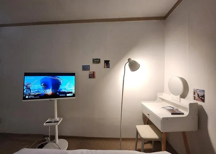 Apartment Pupu House Ngam Branch Hongdae Myeongdong Cost-effective Station Area