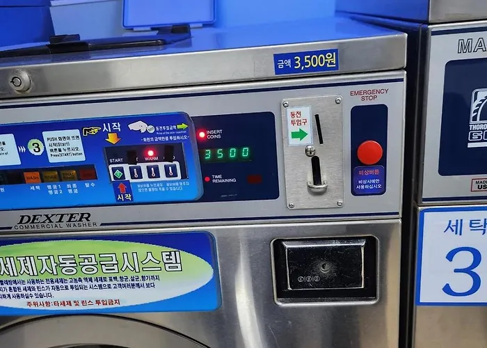 Pupu House Ngam Branch Hongdae Myeongdong Cost-effective Station Area * Seoul